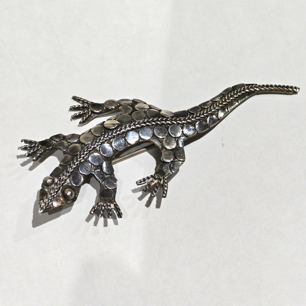 925 sterling Silver Reptile Brooch